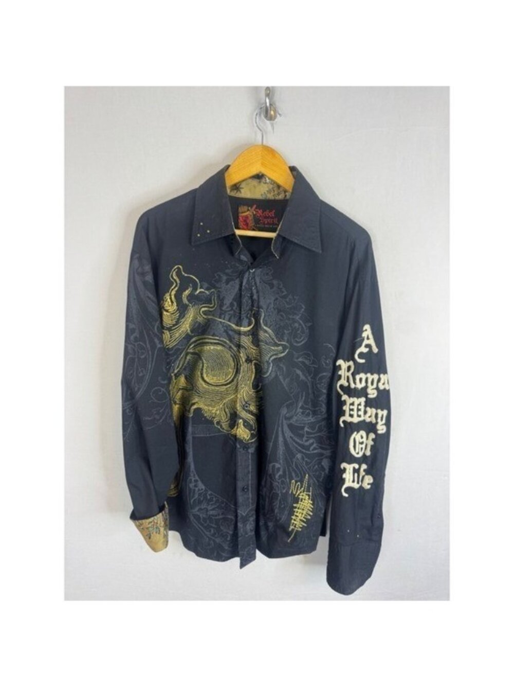 Rebel Spirit Mens XL Black Skull Cross Winged Embroidered Button Down Shirt